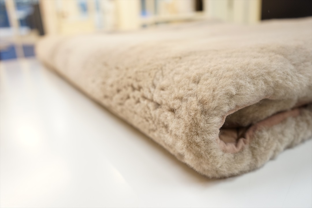 高品質ムートンシーツ28ｍｍ③