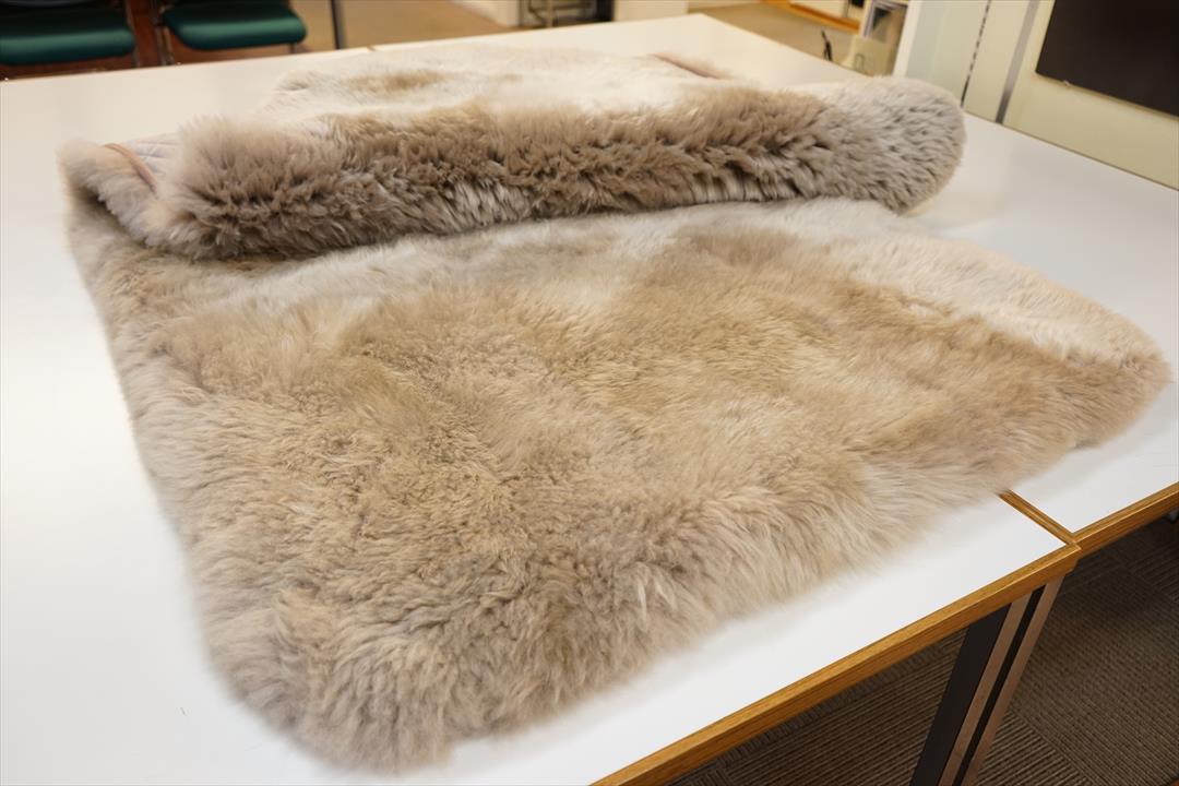 長毛タイプムートンシーツ