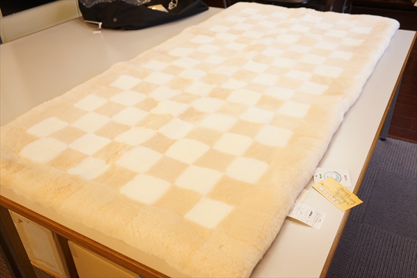 高品質チェック柄ムートンシーツ25㎜①