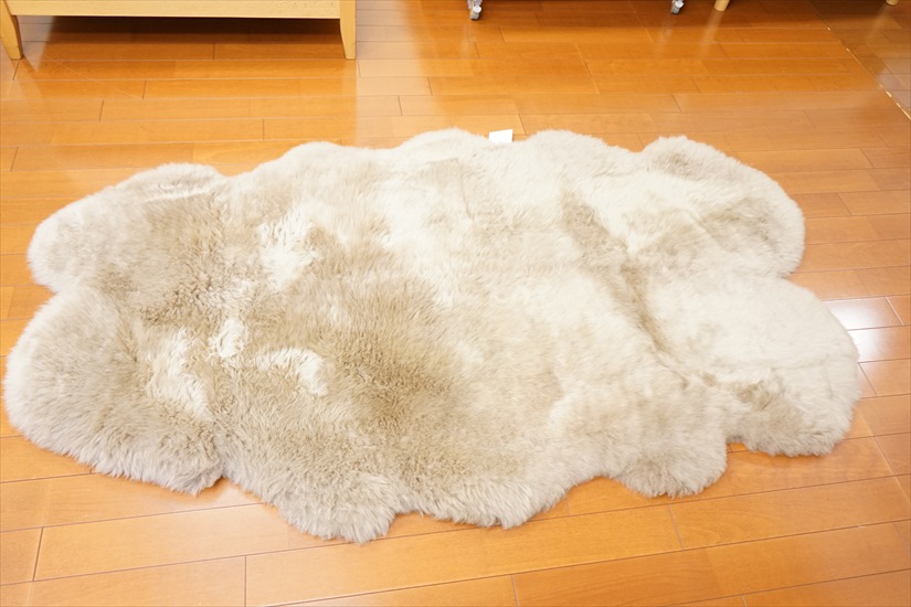 長毛フリースラグ