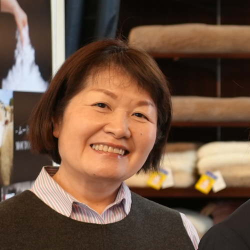 私が営業を担当しております。さくらです。