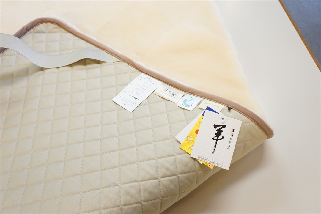 高品質ムートンシーツ28ｍｍシングル クリーム色②